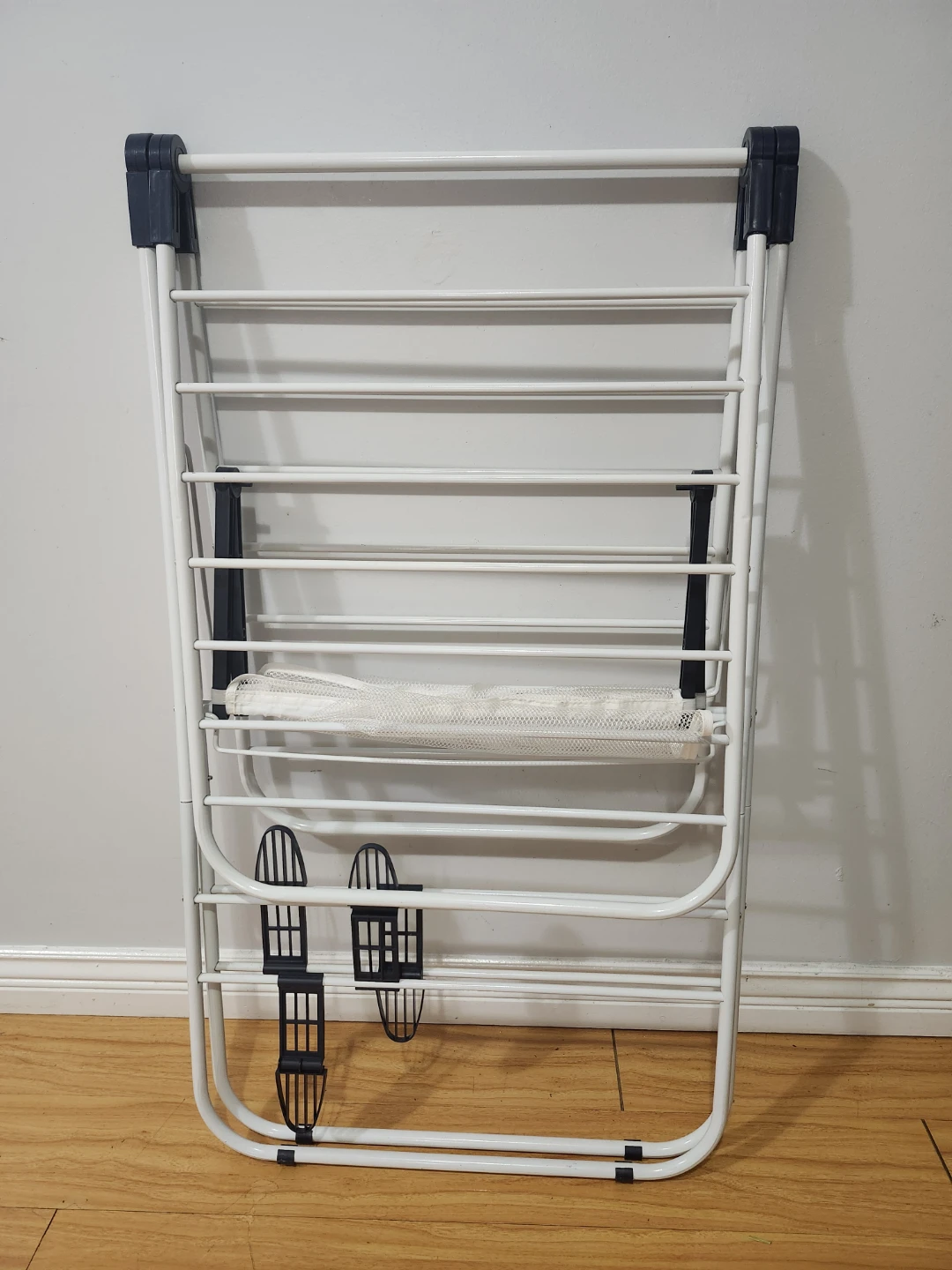 White Foldable Drying Rack