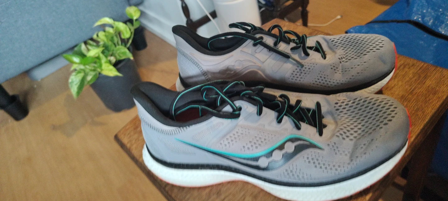 Saucony Running Shoes - photo 2