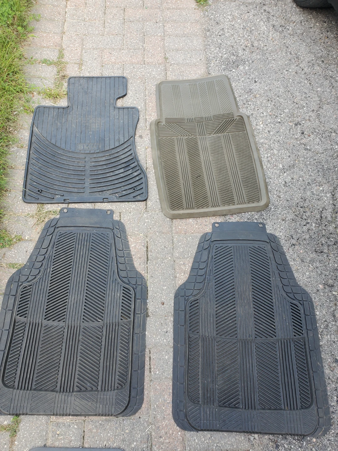 Car Floor Mats Set