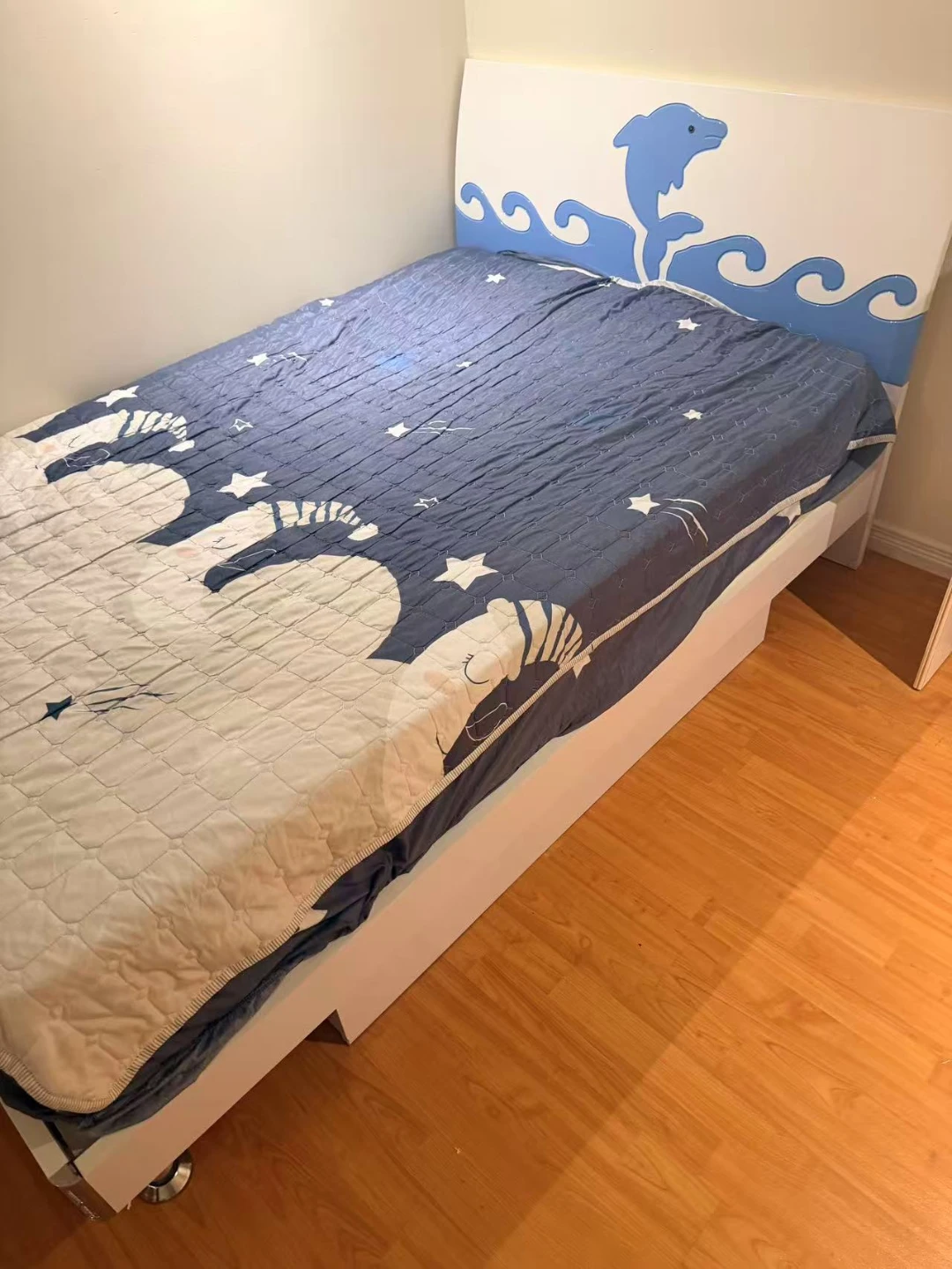 Single Size Bed Frame with Mattress - photo 2