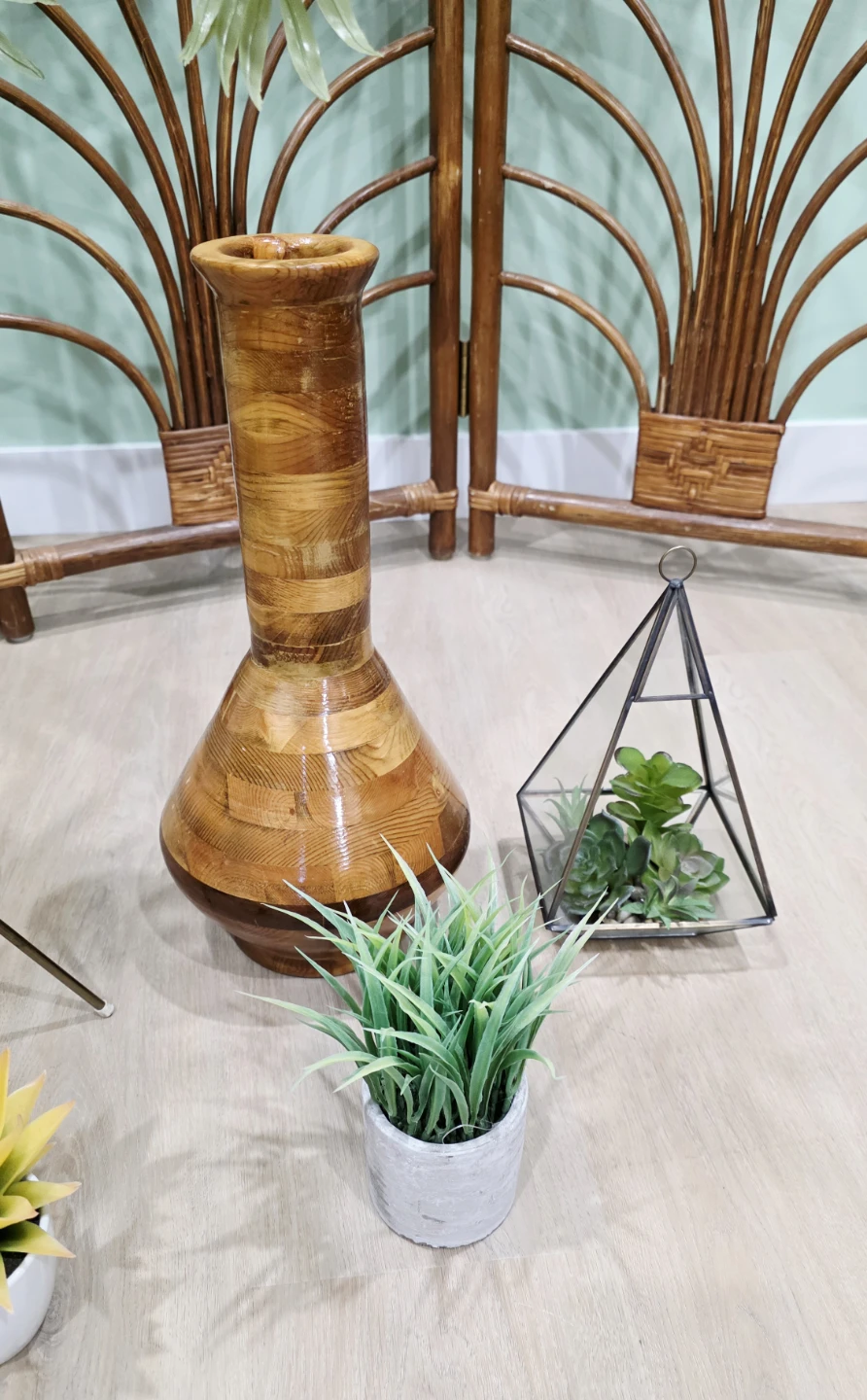 Faux plants, wood vase, vintage brass plant tripod stand - photo 4