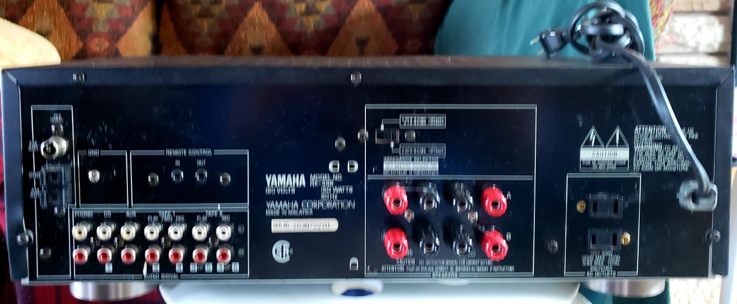 Yamaha Natural Sound Stereo Receiver RX-396 - photo 3