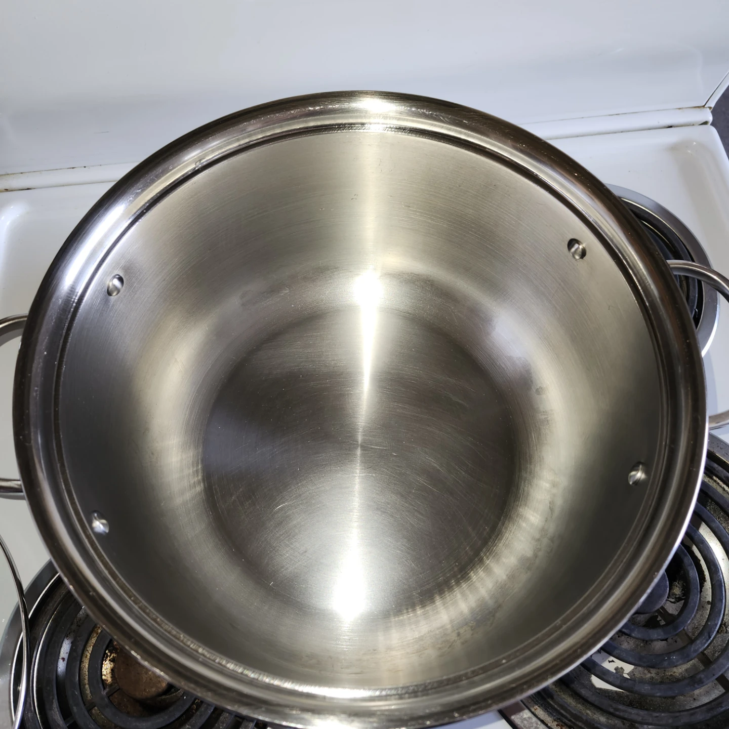 Stainless Steel Pot with Lid. 8 quart - photo 2