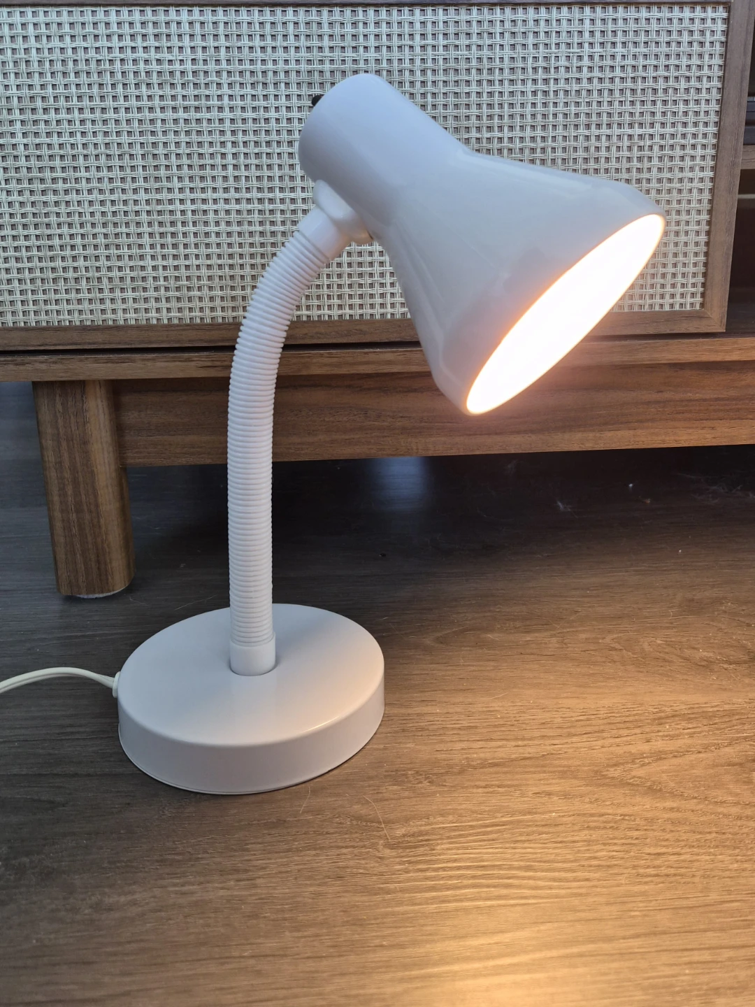 Flexible Desk Lamp - White - photo 2