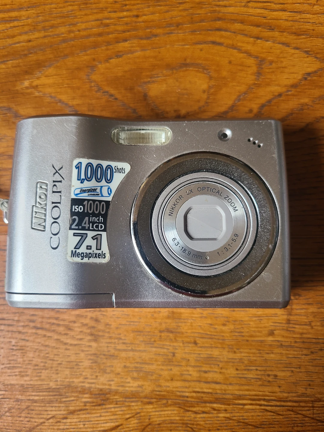 Nikon COOLPIX L14 Digital Camera