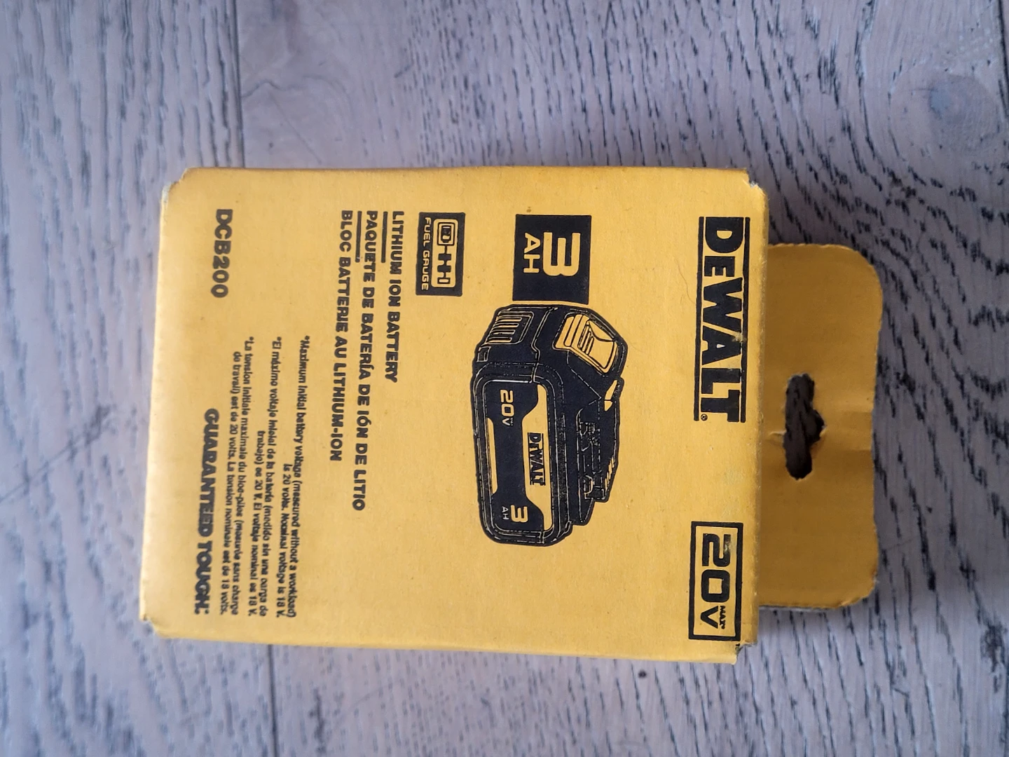 DeWalt 20V MAX 3.0 Ah Lithium Ion Battery DCB200 - photo 3