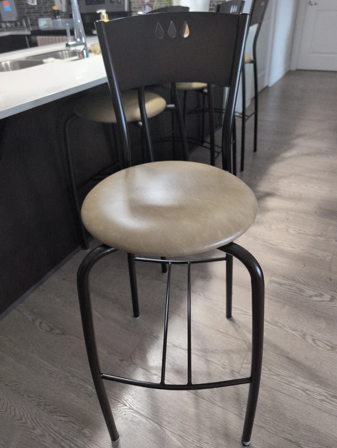 Stools x4