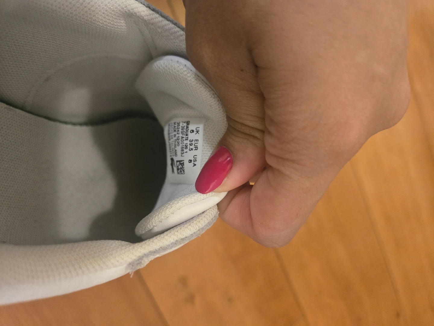 Lacoste Graduate Cap Sneakers - White - Size 8.5 US / 6 UK - photo 4