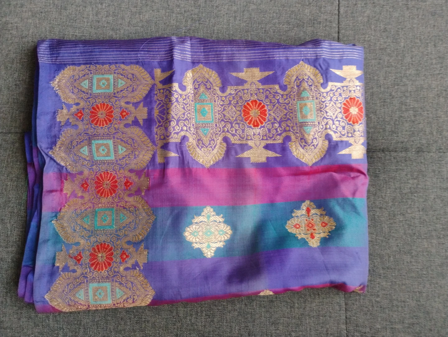 Three Beautiful Silk Sarees $25 eac J7h - photo 4