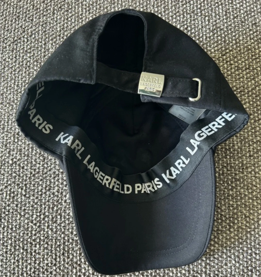 Karl Lagerfeld Paris Black Baseball Cap with Charms - photo 2