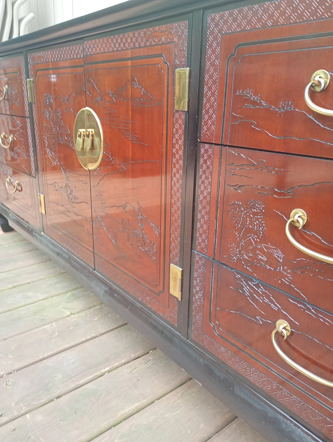 Vintage Asian Style Dresser with Matching Nightstands - photo 3
