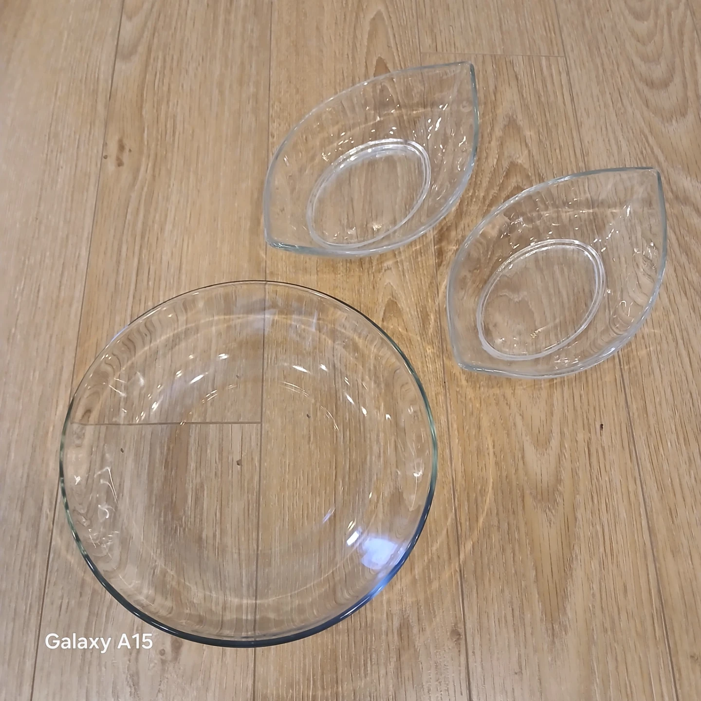 Moving sale - Glass serving bowls 3pcs