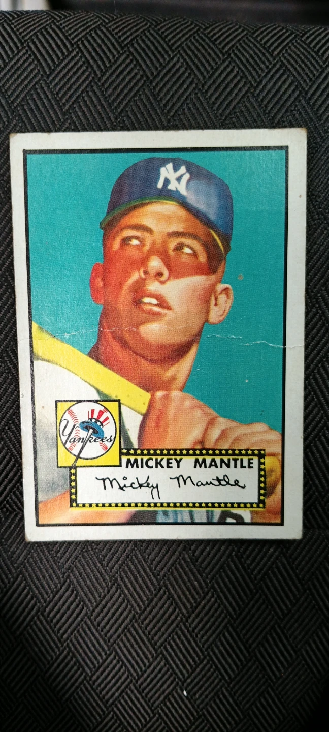 1952 Topps Mickey Mantle Baseball Card