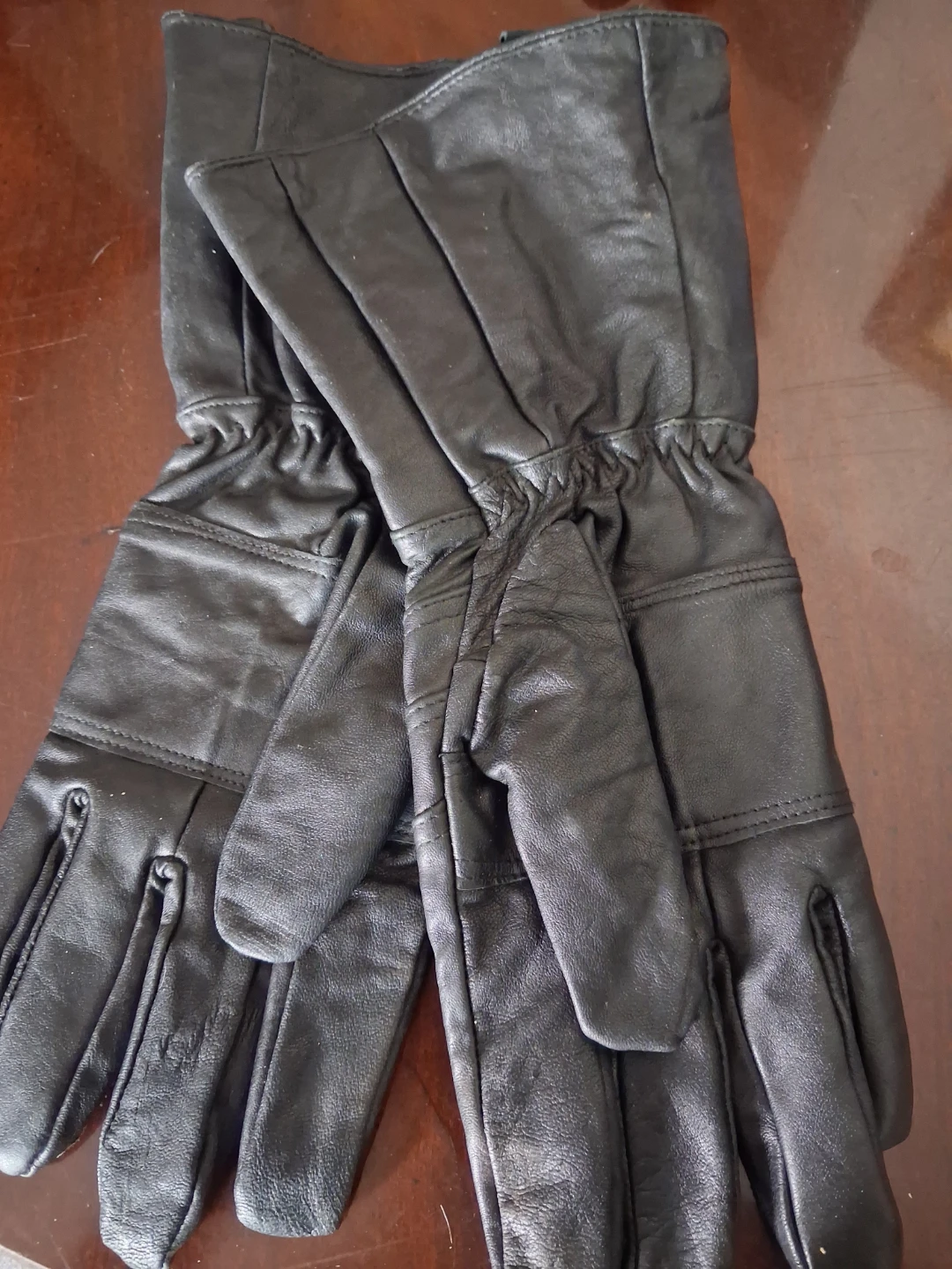 Black Leather Gloves with Studs and Zippers - photo 2