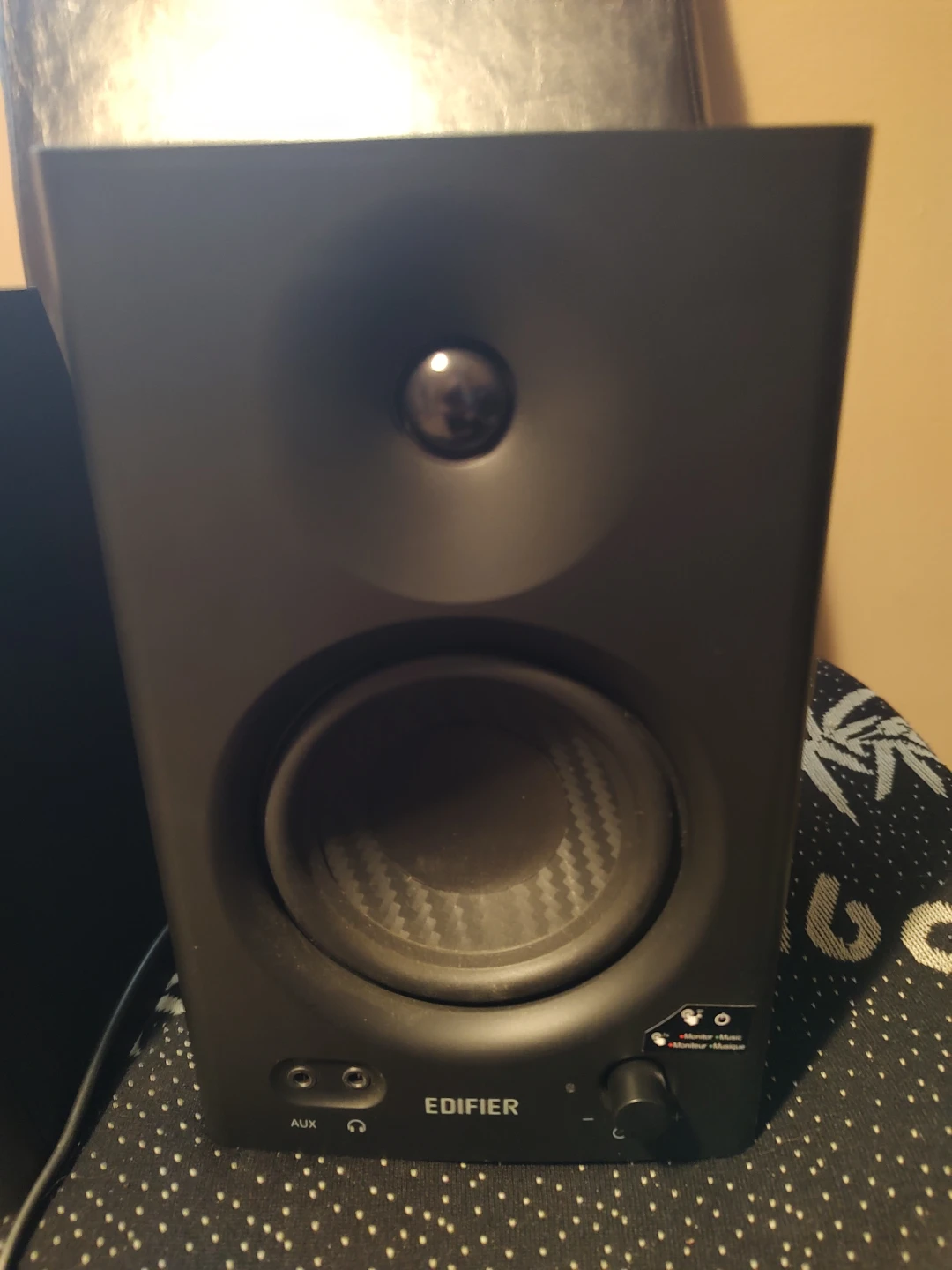 Edifier MR4 Studio Monitors - photo 2