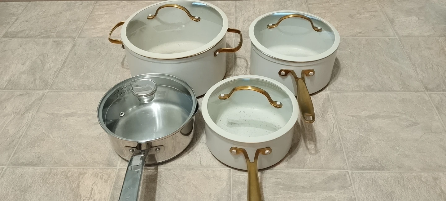 White Pot and Pan Set with Gold Handles - photo 2