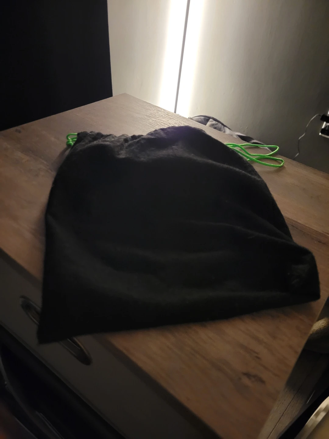 Razer BlackShark v2 Gaming Headset with Detachable Mic - photo 4