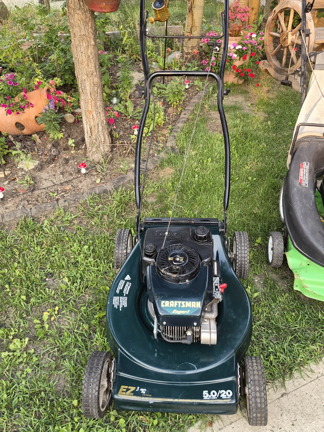 Craftsman Lawnboy Lawn Mowers - photo 5