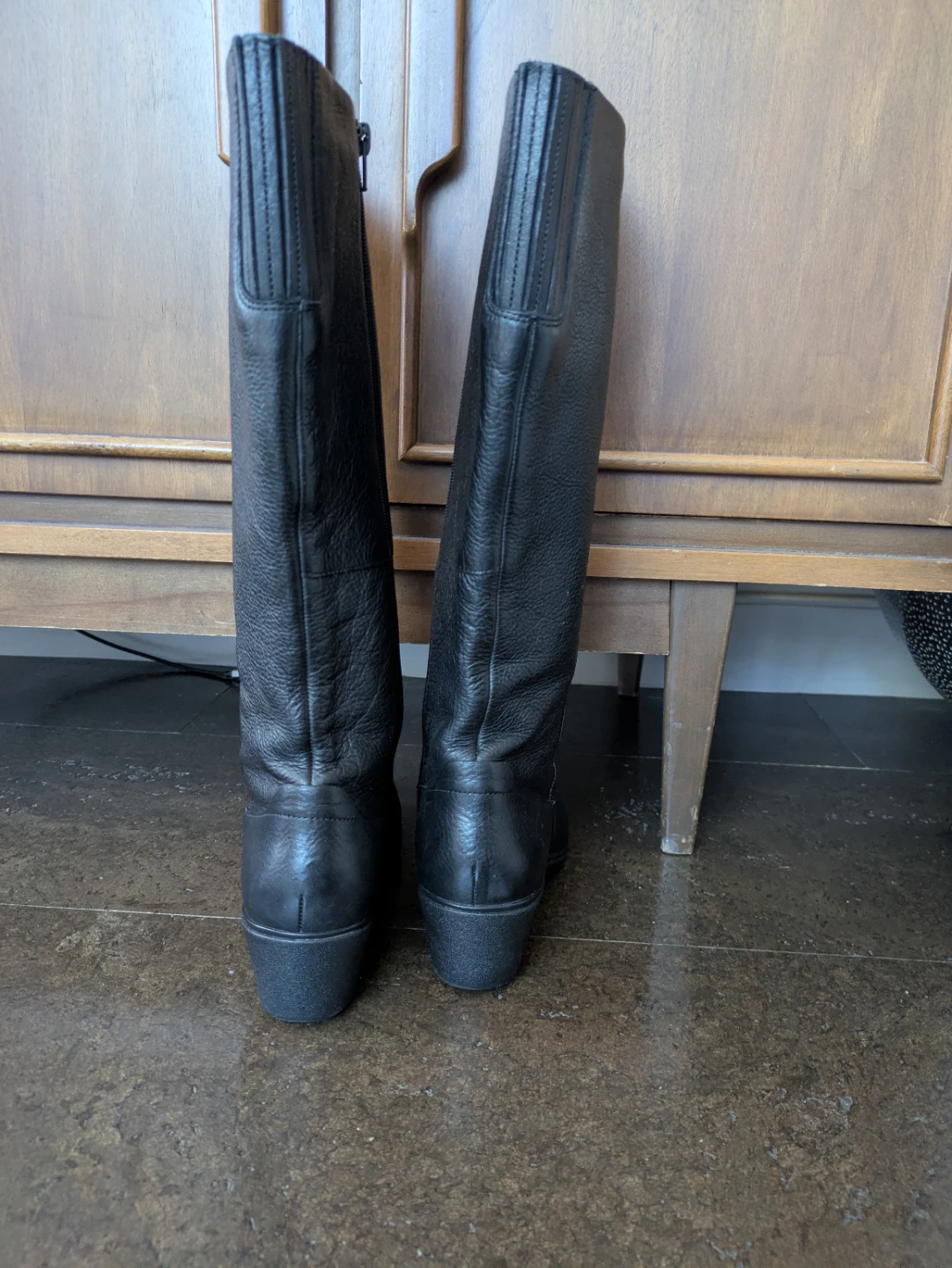 Clarks Black Leather Tall Wedge Boots - Size 8.5 - photo 3