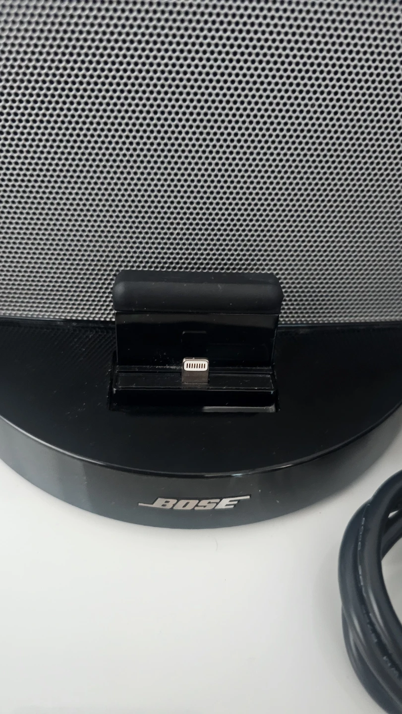 Bose SoundDock Series III + Remote - photo 2