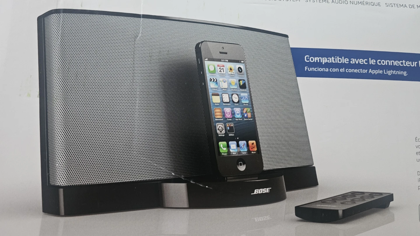 Bose SoundDock Series III + Remote - photo 5