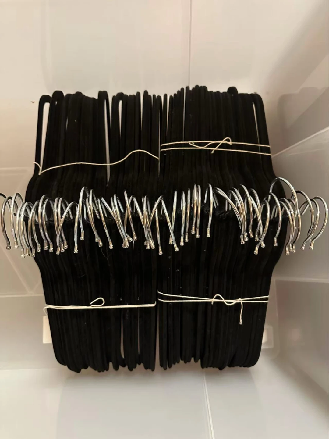 Velvet Suit Hangers - 30-Pack, Black