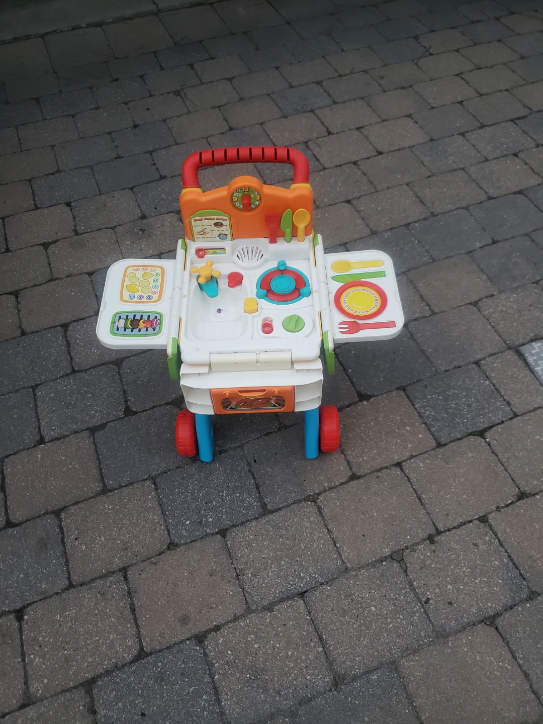 Toddler Push walker kitchen set - photo 2