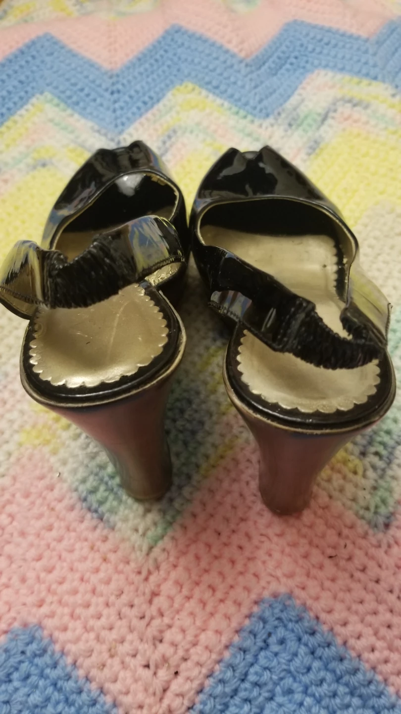 Jessica Simpson Black Patent Leather Slingback Wedge Heels - photo 4