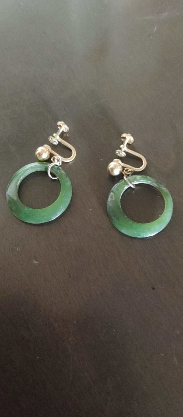 Vintage Green Hoop Screw-Back Earrings