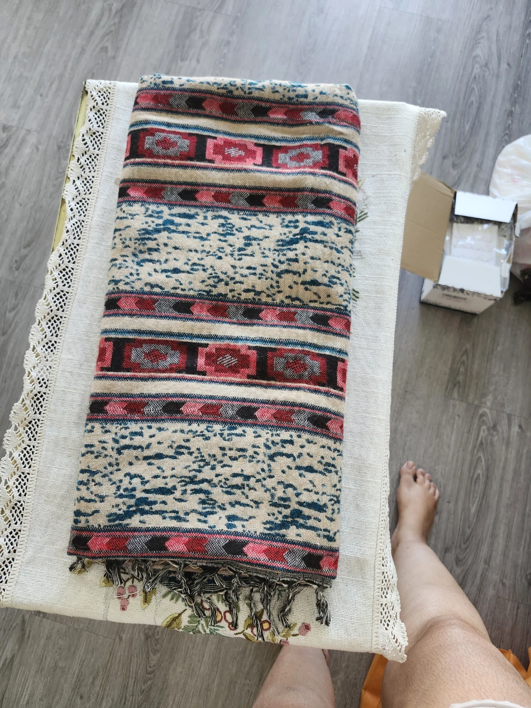 Woven Throw saal with Tassels - photo 2