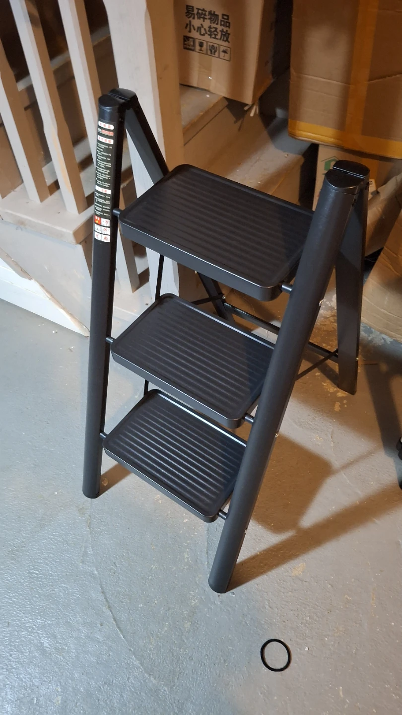Black 3-Step Folding Ladder