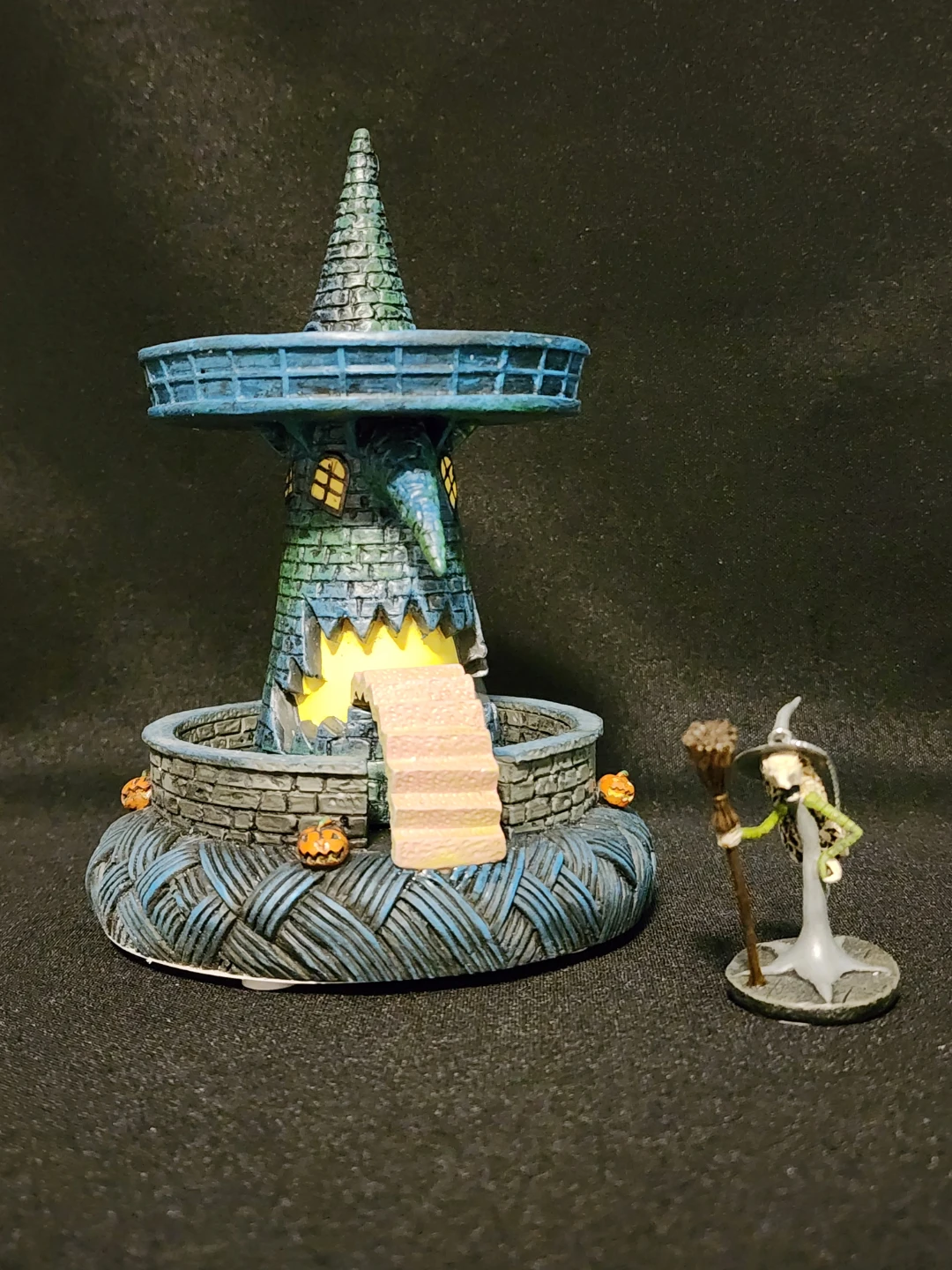 NBC-WITCH'S HOUSE-$83CAD