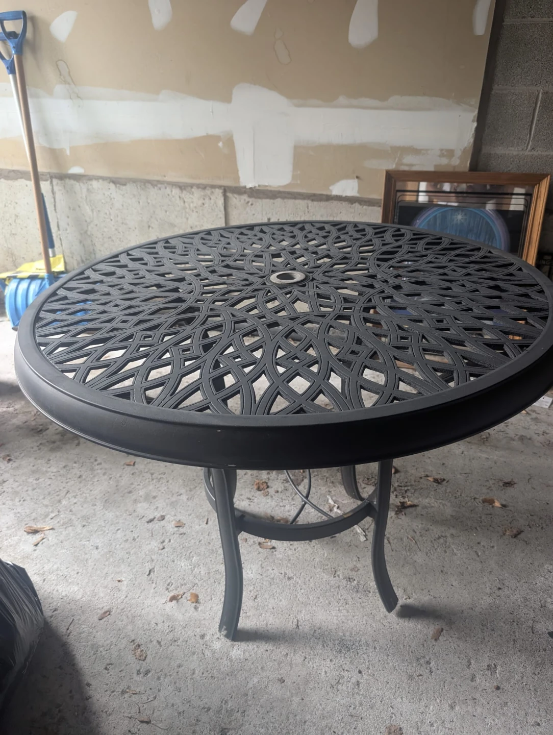 Black Round Metal Patio Table - photo 2