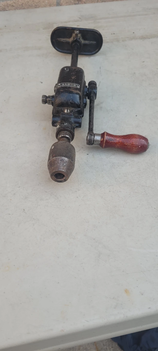 Millers Falls Hand Drill - photo 2