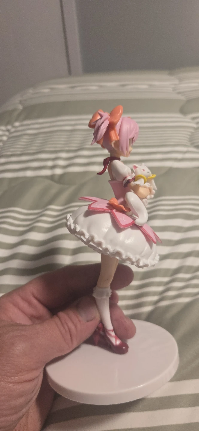 Madoka Kaname figure - photo 3