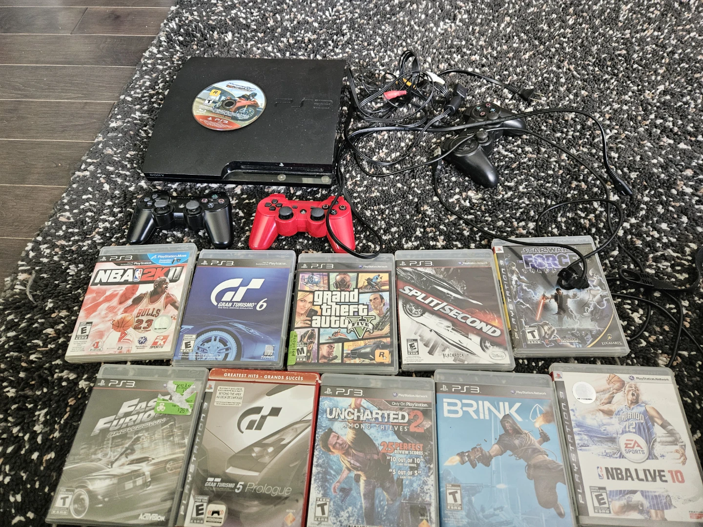 PlayStation 3 Console Bundle with 11 Games & 2 Controllers - photo 3
