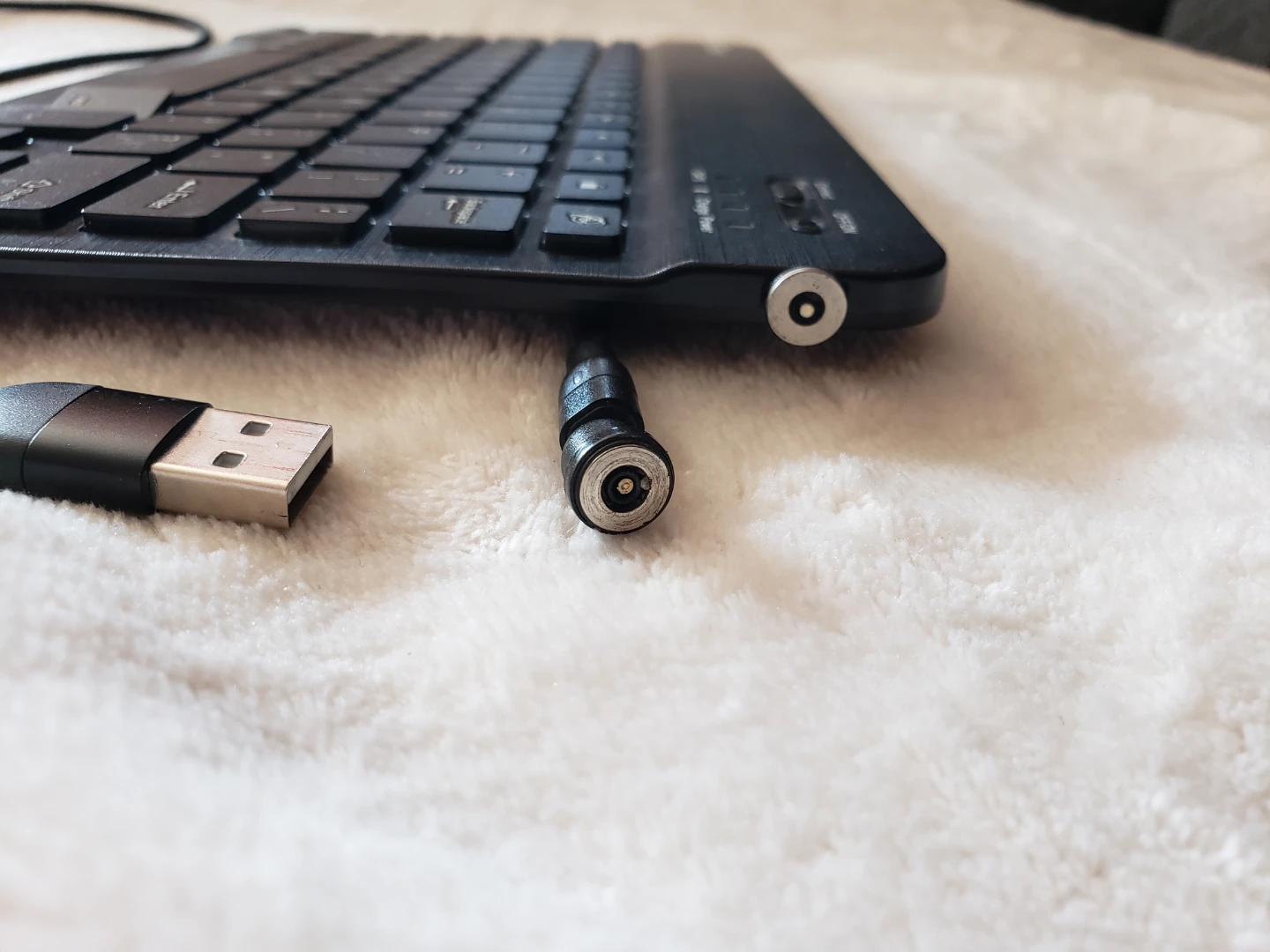 Fintie Slim Mini Bluetooth Keyboard - photo 3