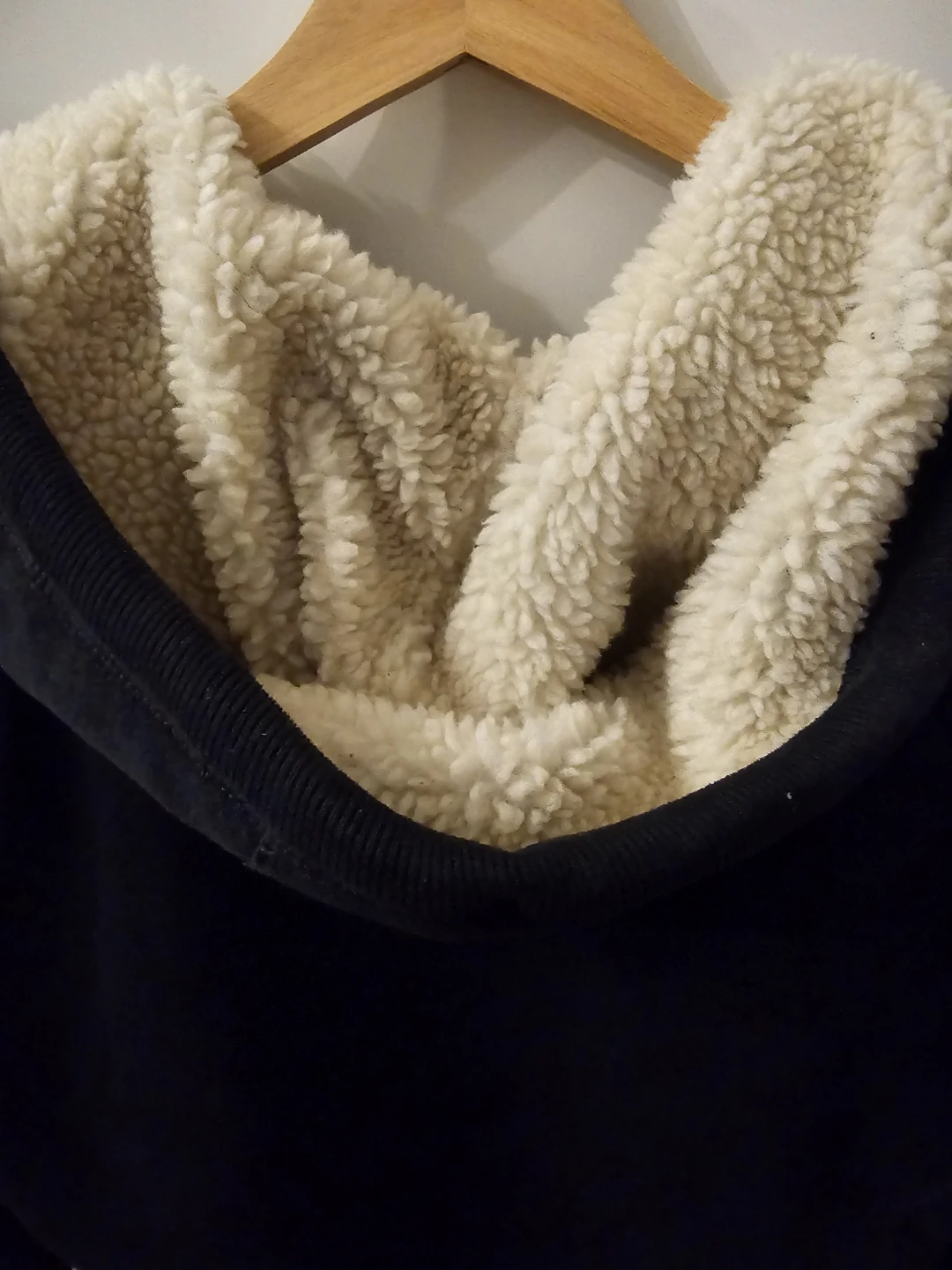 Unisex Abercrombie & Fitch Sherpa Lined Hoodie - Navy - Size S - photo 4