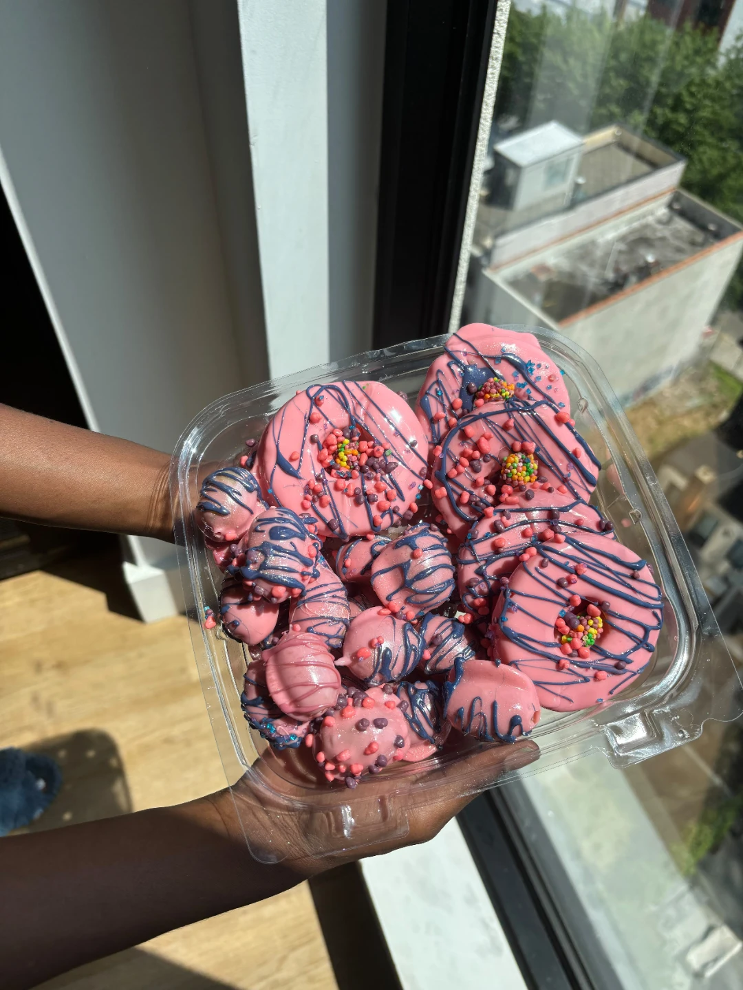 Liyah's Candy Fruit World Pink Iced Treats - photo 2