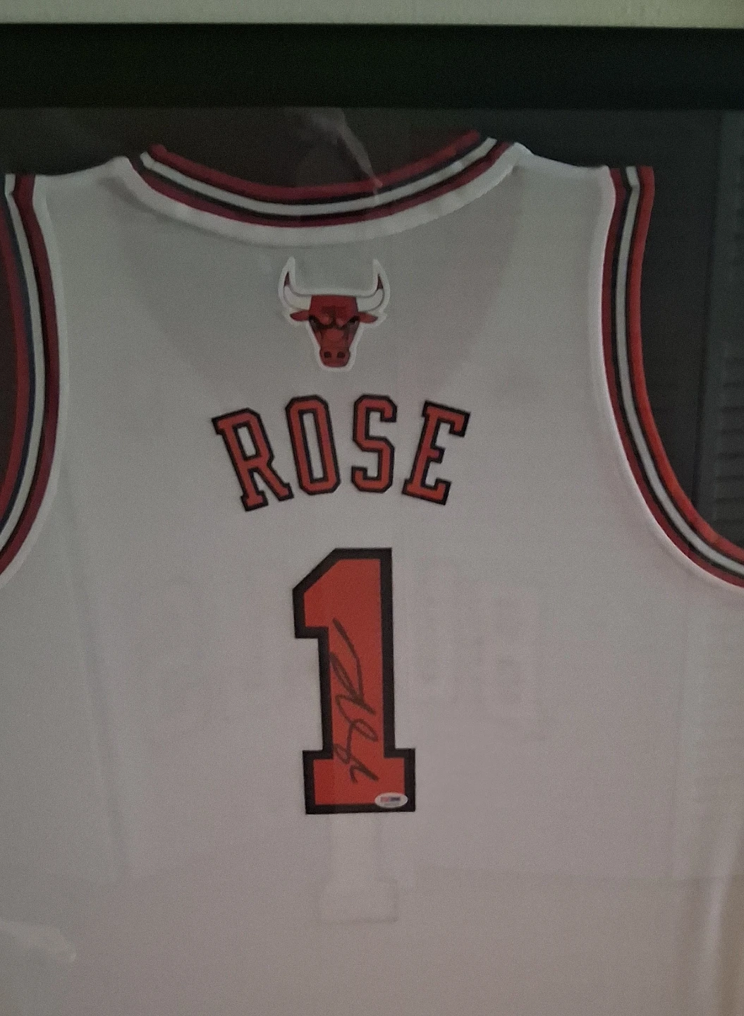 Derrick Rose Chicago Bulls Autographed Jersey - photo 3