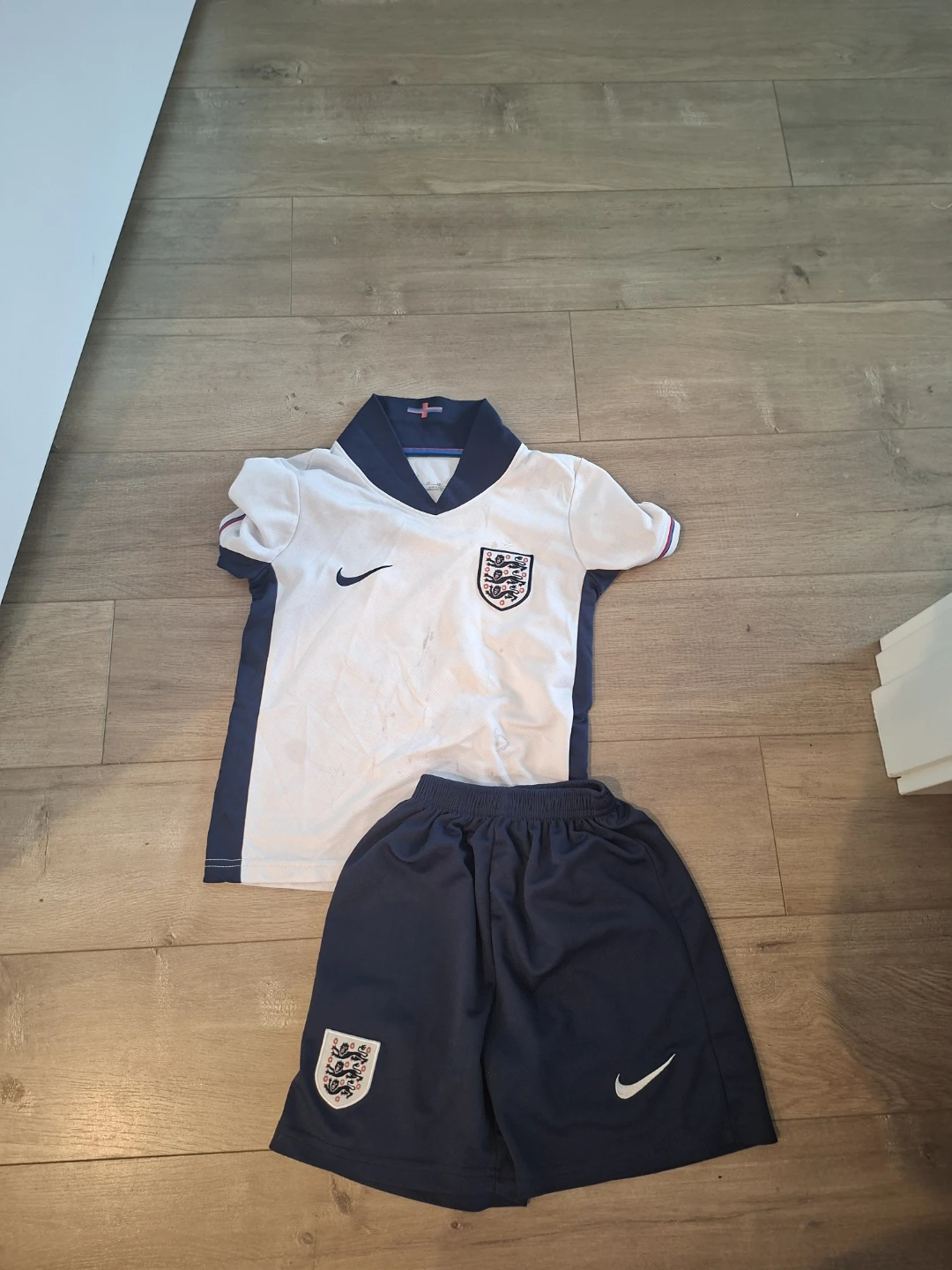 Nike England Football Kit Set