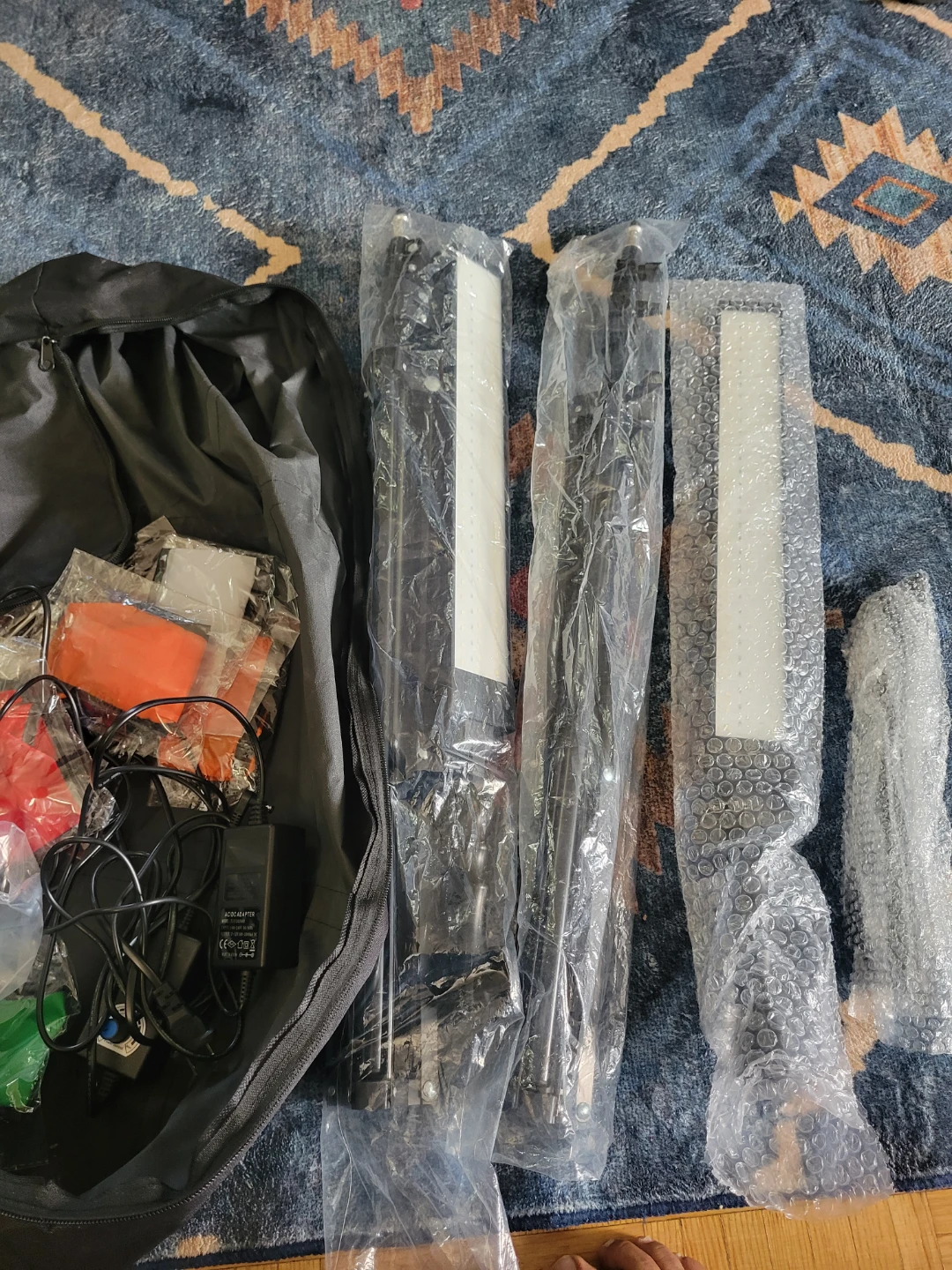 Portable LED Light Kit with Carrying Bag - photo 2