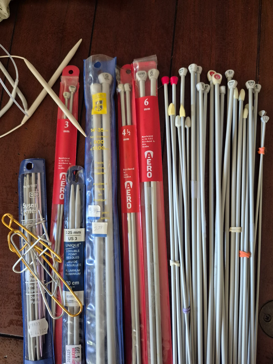 AERO Knitting Needles & Stitch Markers Set - photo 3