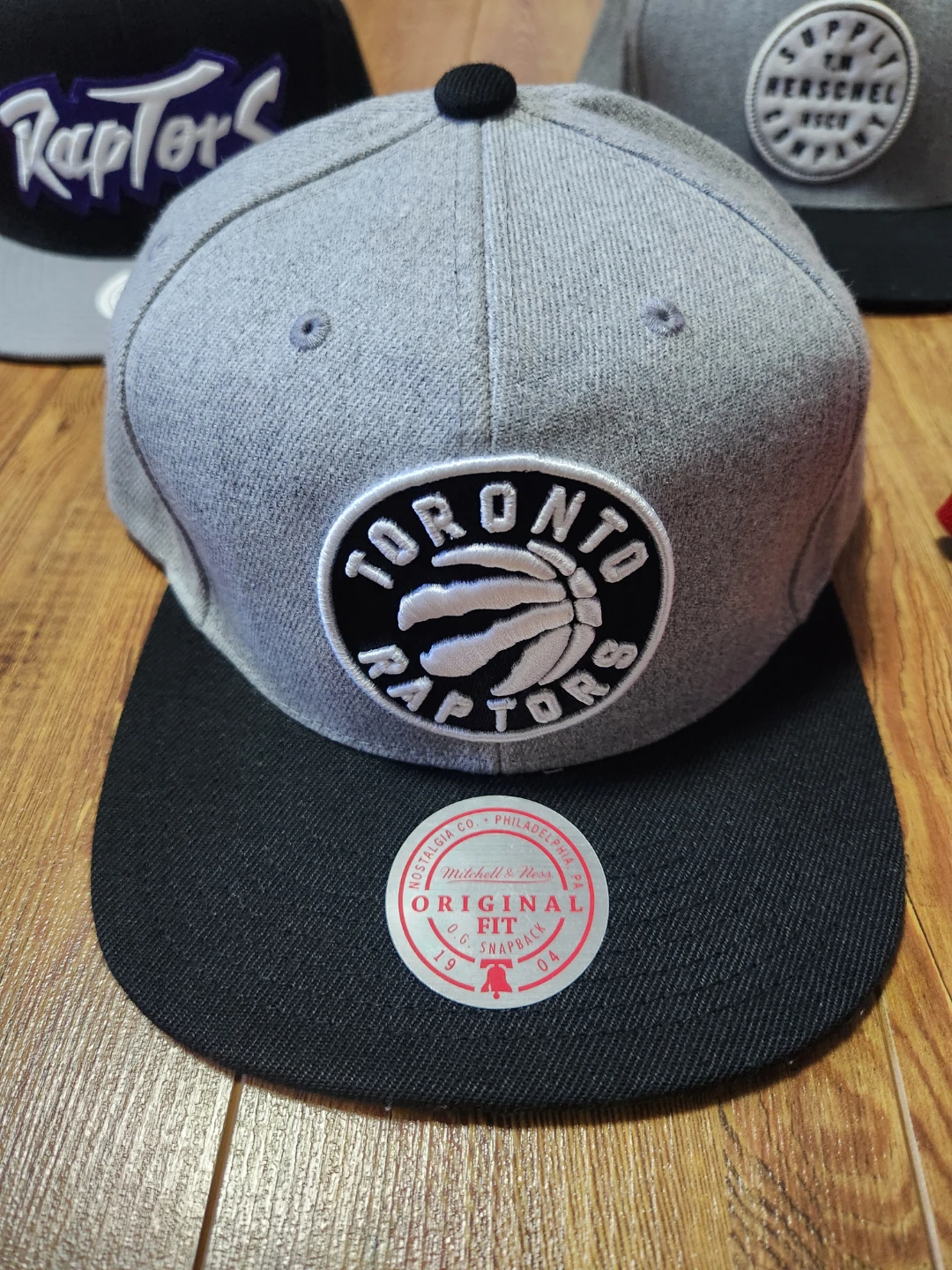 Snapback Hats $5 each - photo 3