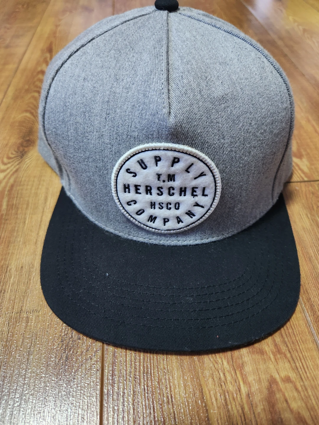 Snapback Hats $5 each - photo 5