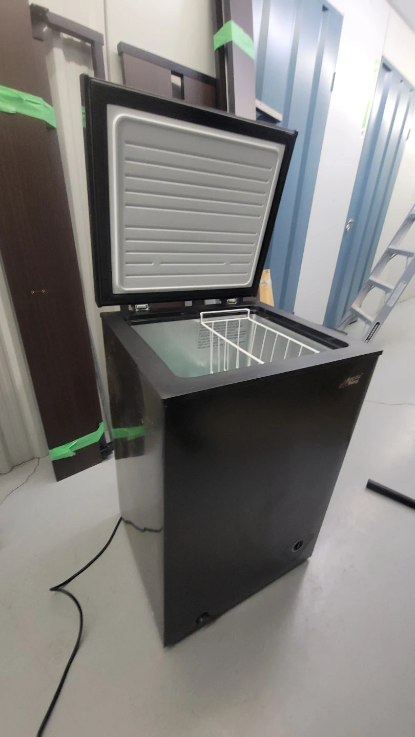 Arctic King 3.5 cu.ft Freezer