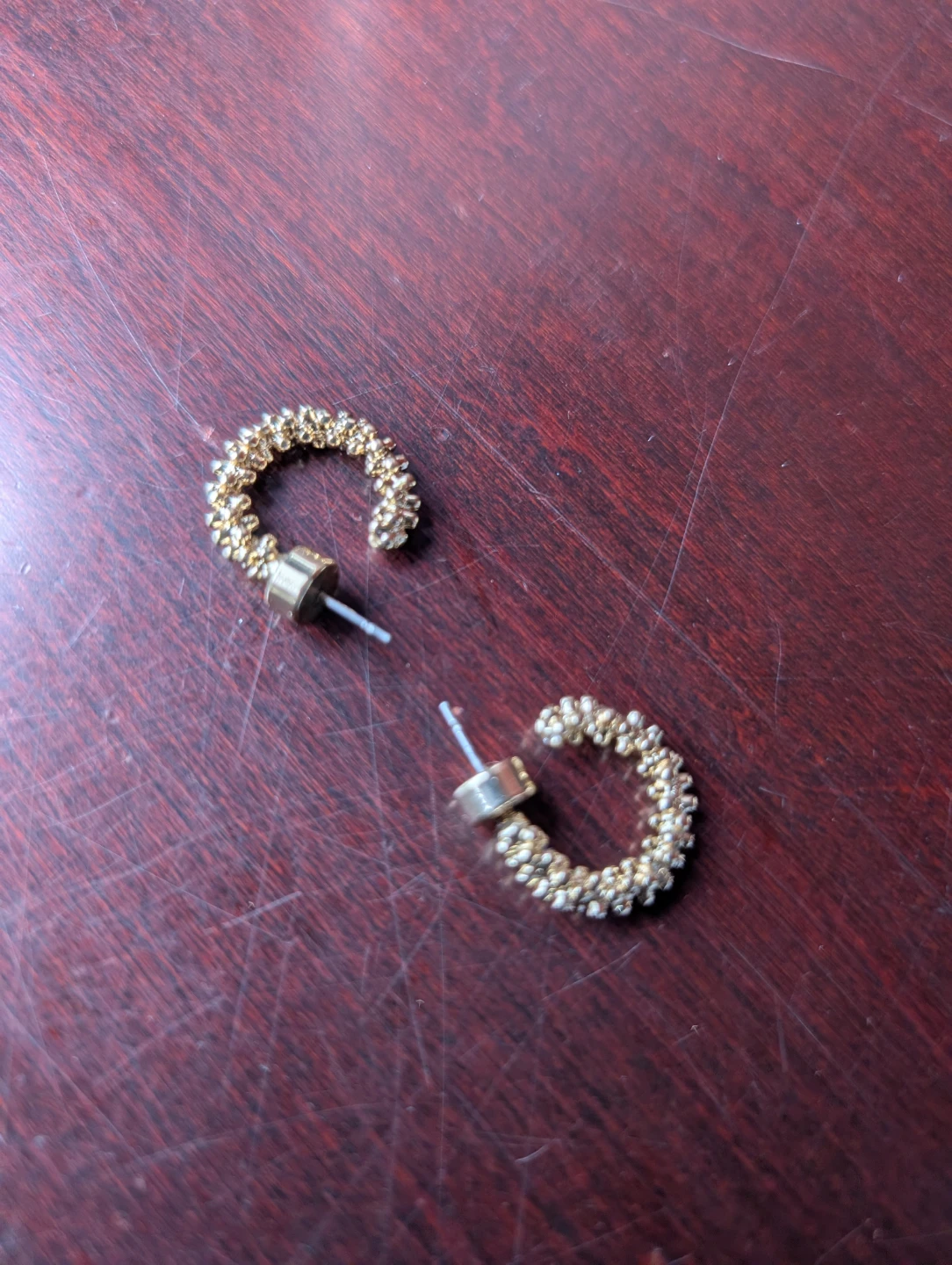Gold tone textured hoop earrings - photo 2