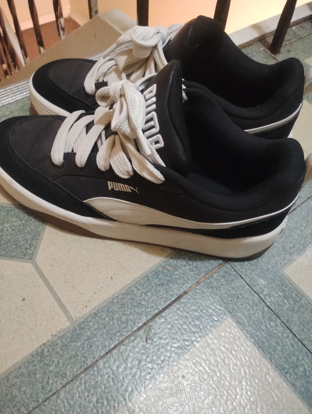 PUMA Black & White Sneakers – Men ’s – Size 11.5 - $60 - photo 2