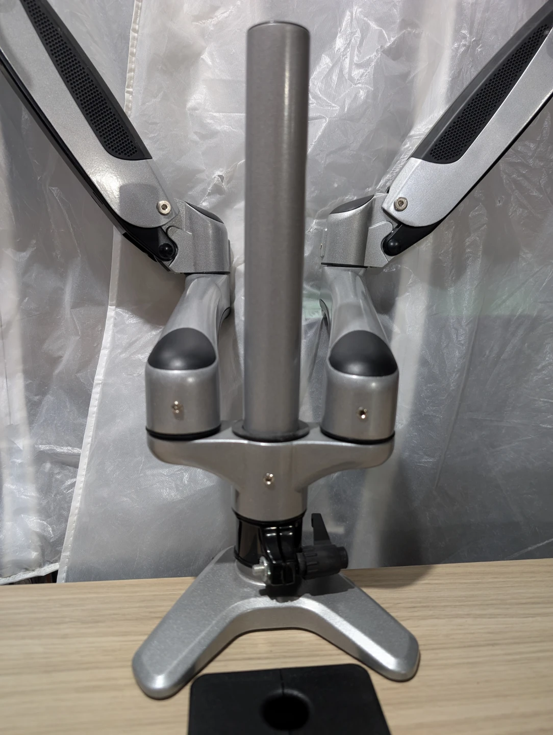 Dual Monitor Desk Mount Stand - (Heavy Duty) - photo 2
