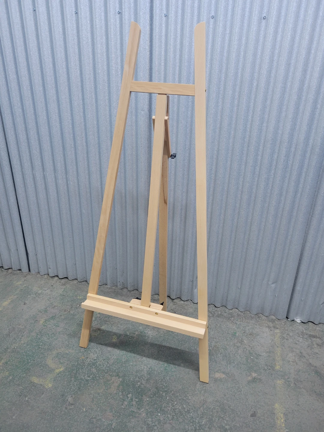 Brand new Adjustable Angle Wooden Easel - photo 3